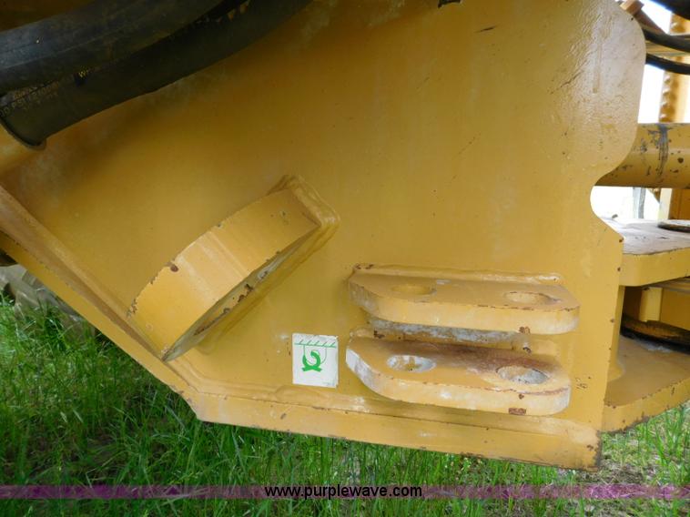 image for item L5852 2004 Caterpillar 972G Series II wheel loader