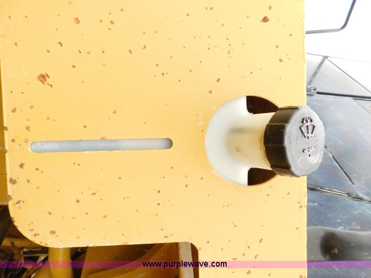 image for item L5852 2004 Caterpillar 972G Series II wheel loader