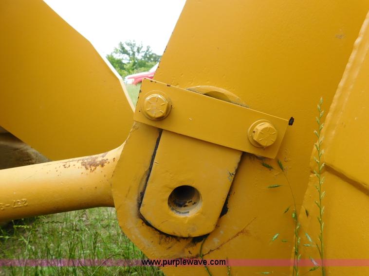 image for item L5852 2004 Caterpillar 972G Series II wheel loader