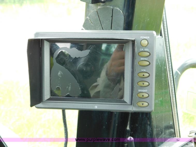 image for item L5852 2004 Caterpillar 972G Series II wheel loader