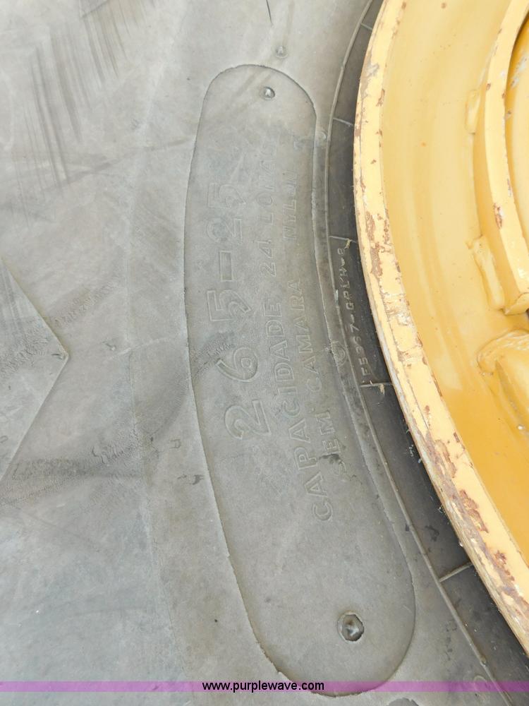 image for item L5852 2004 Caterpillar 972G Series II wheel loader