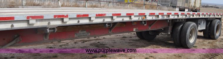 image for item G7330 2007 Wilson CF900 flatbed trailer