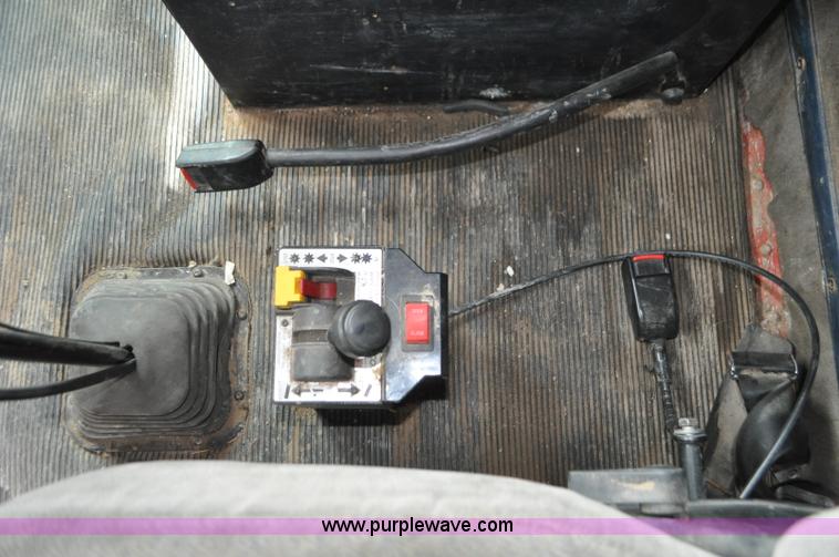 image for item G7405 1999 Kenworth W900 semi truck