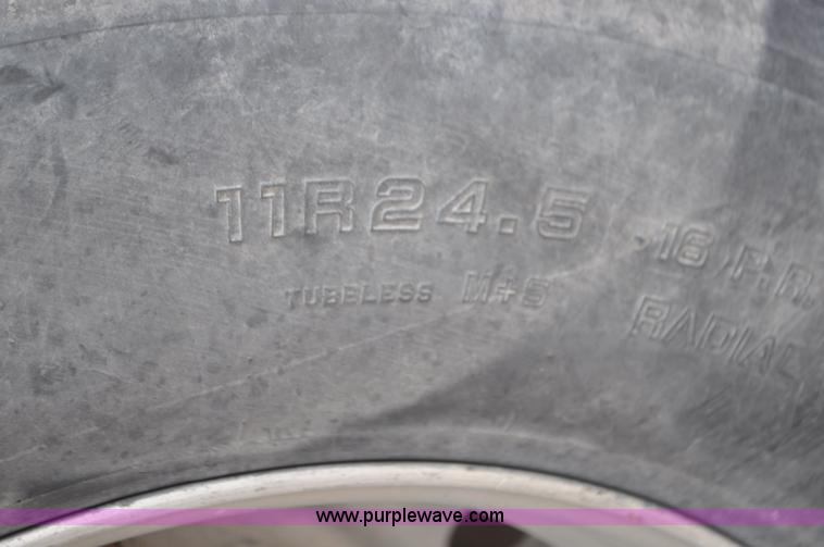 image for item G7405 1999 Kenworth W900 semi truck