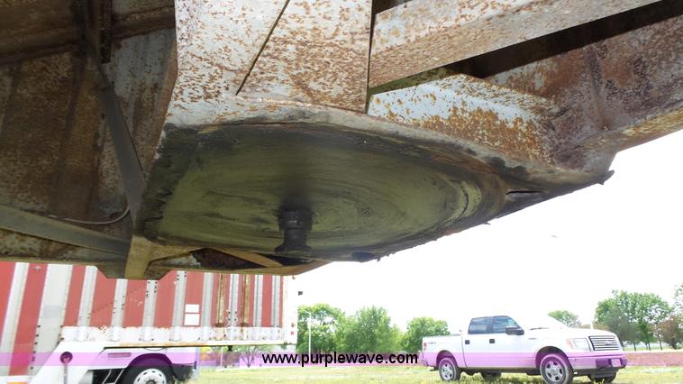 image for item H1182 1980 Star Craft grain trailer