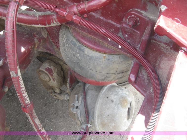 image for item J2781 2004 Kenworth W900 semi truck