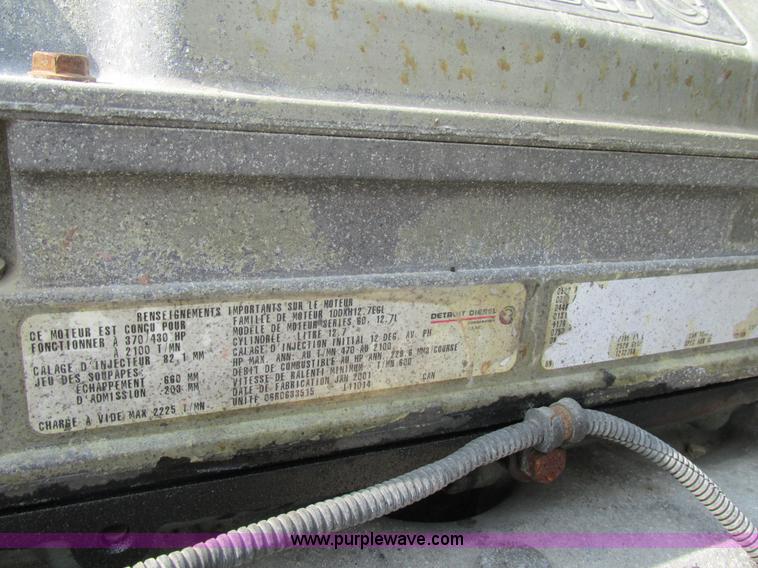 image for item K1394 2003 Freightliner Coronado semi truck