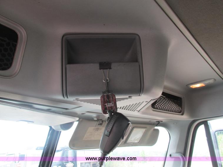 image for item K1395 2007 Freightliner ST120 semi truck