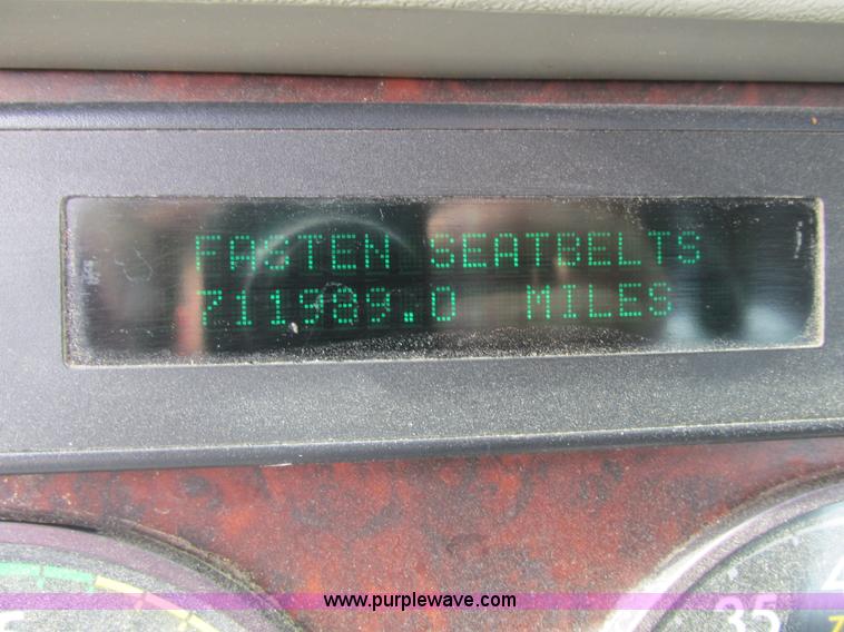 image for item K1395 2007 Freightliner ST120 semi truck