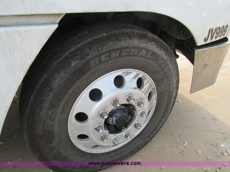 image for item K1395 2007 Freightliner ST120 semi truck