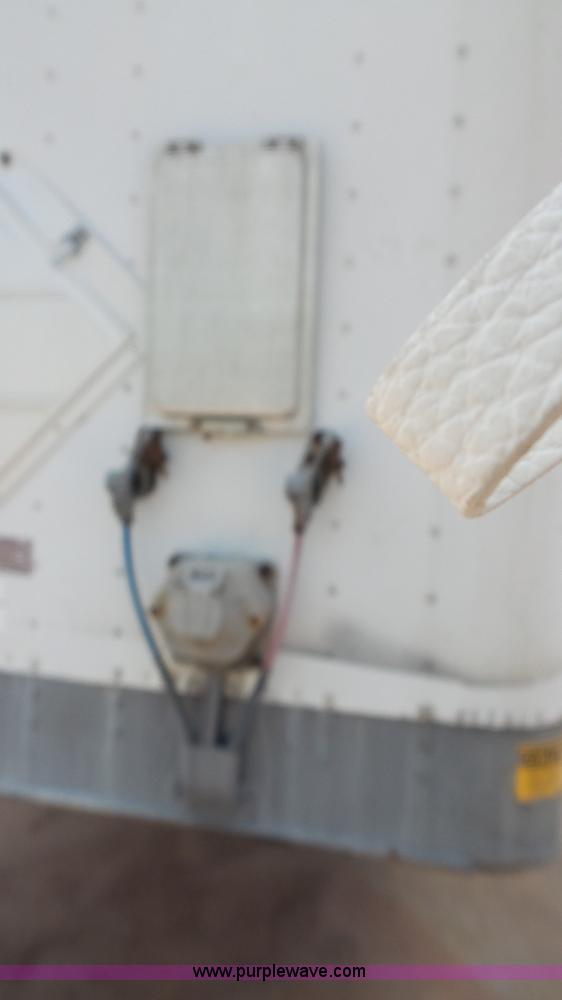 image for item K1410 1999 Fruehauf dry van trailer