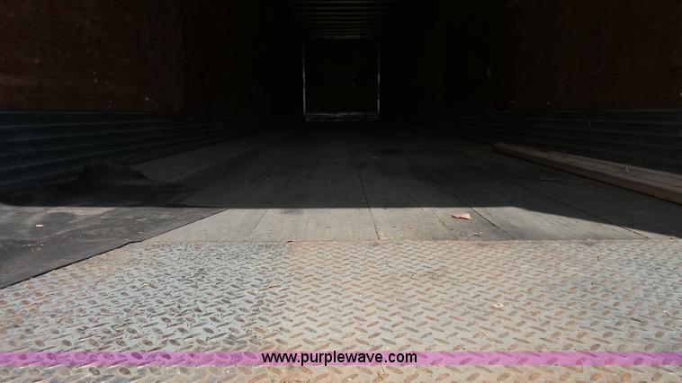 image for item K1410 1999 Fruehauf dry van trailer