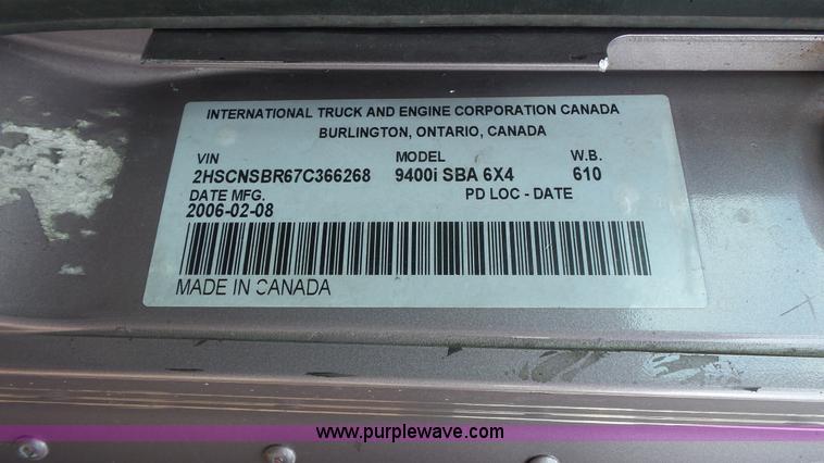 image for item K1413 2007 International 9400i semi truck