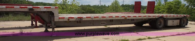 image for item K1414 2008 Reinke drop deck trailer