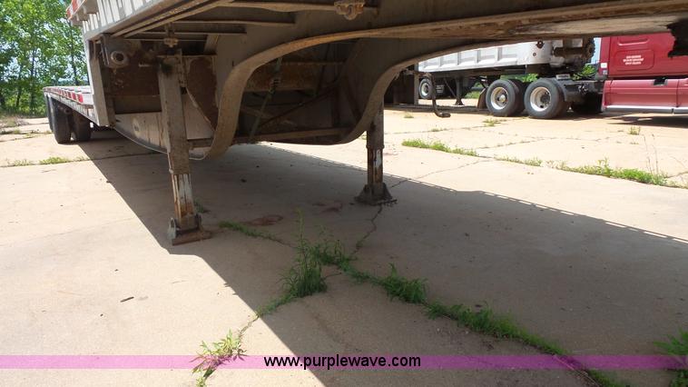 image for item K1414 2008 Reinke drop deck trailer