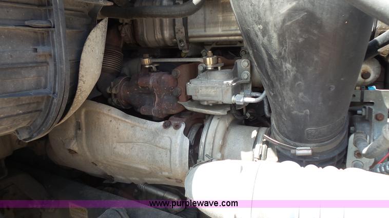 image for item K1415 2009 Freightliner Cascadia semi truck