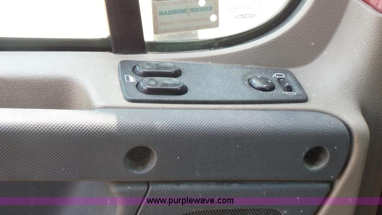 image for item K1415 2009 Freightliner Cascadia semi truck