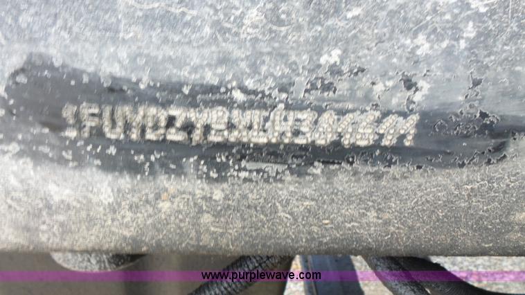 image for item K1418 1990 Freightliner FLD120 semi truck