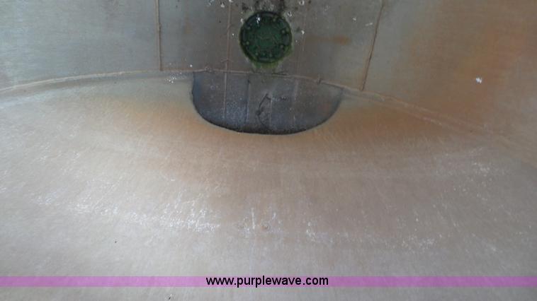 image for item K4046 1972 Trail Mobile tank trailer