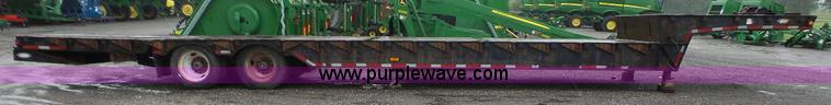 image for item K4574 2004 Ledwell LW48-TT2-10-A3 equipment trailer