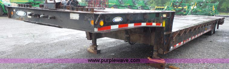 image for item K4574 2004 Ledwell LW48-TT2-10-A3 equipment trailer