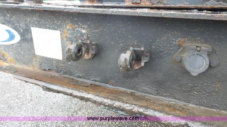 image for item K4574 2004 Ledwell LW48-TT2-10-A3 equipment trailer