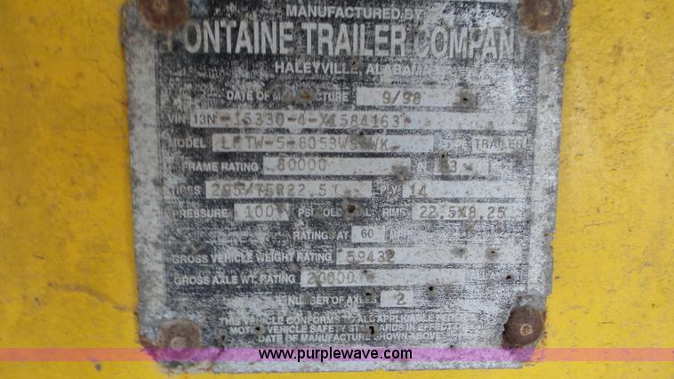 image for item K6832 1999 Fontaine LFTW-5-8053WSWK flatbed trailer