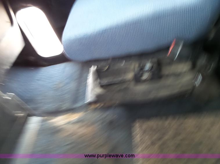 image for item L2047 1995 Freightliner FLD semi truck