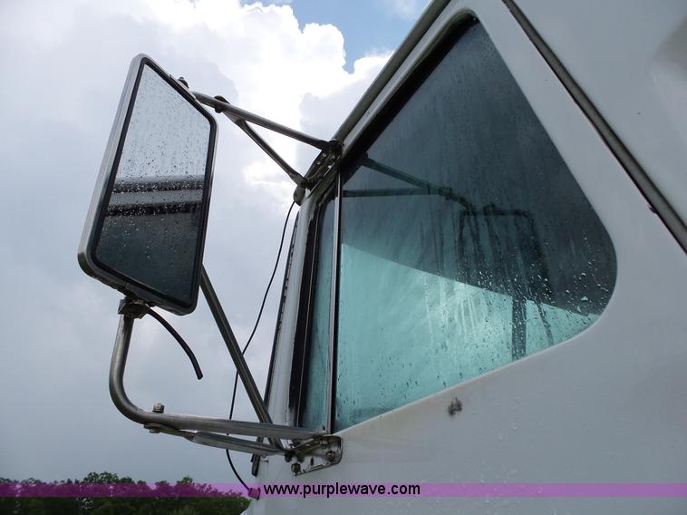 image for item L2053 1989 Volvo WIM semi truck