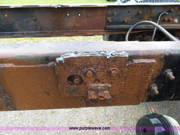 image for item L2053 1989 Volvo WIM semi truck