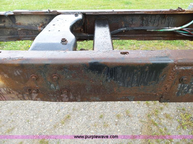 image for item L2053 1989 Volvo WIM semi truck