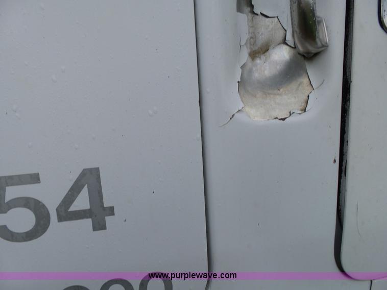 image for item L2053 1989 Volvo WIM semi truck