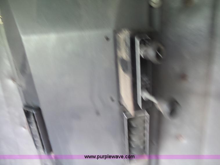 image for item L2053 1989 Volvo WIM semi truck