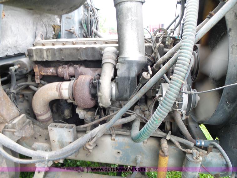 image for item L2053 1989 Volvo WIM semi truck