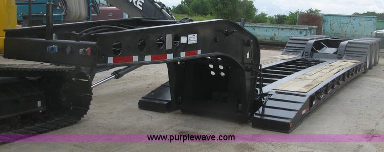 image for item L3827 1996 Fontaine TA50NGB lowboy equipment trailer