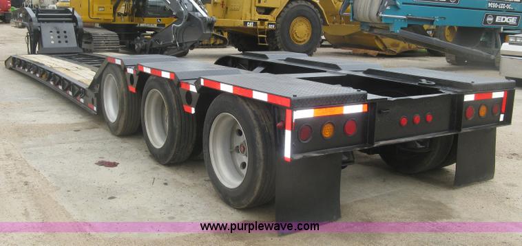 image for item L3827 1996 Fontaine TA50NGB lowboy equipment trailer