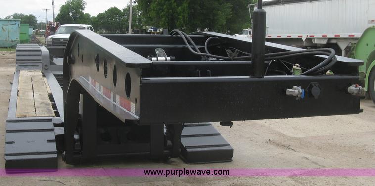 image for item L3827 1996 Fontaine TA50NGB lowboy equipment trailer