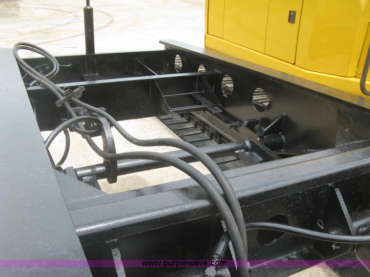 image for item L3827 1996 Fontaine TA50NGB lowboy equipment trailer