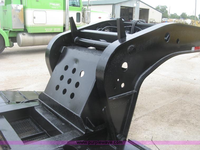 image for item L3827 1996 Fontaine TA50NGB lowboy equipment trailer