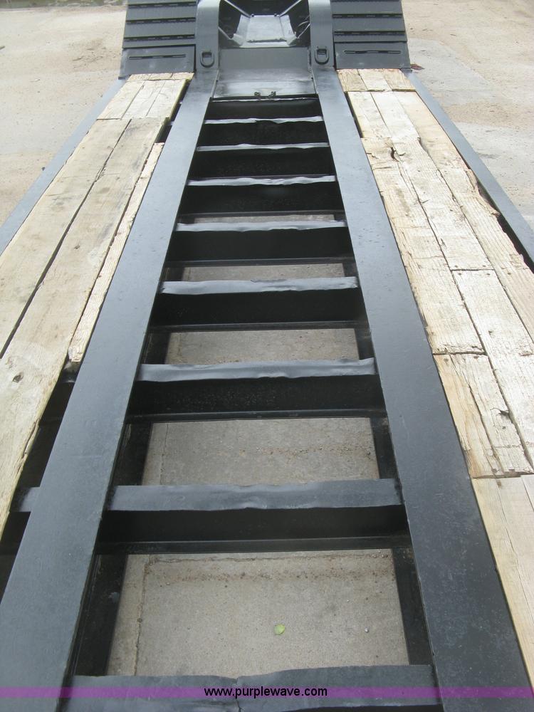 image for item L3827 1996 Fontaine TA50NGB lowboy equipment trailer