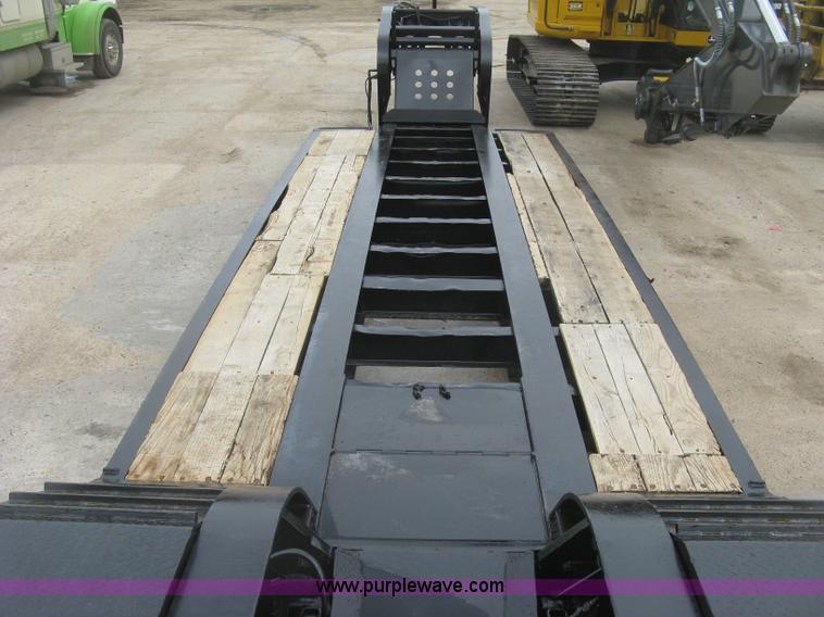 image for item L3827 1996 Fontaine TA50NGB lowboy equipment trailer