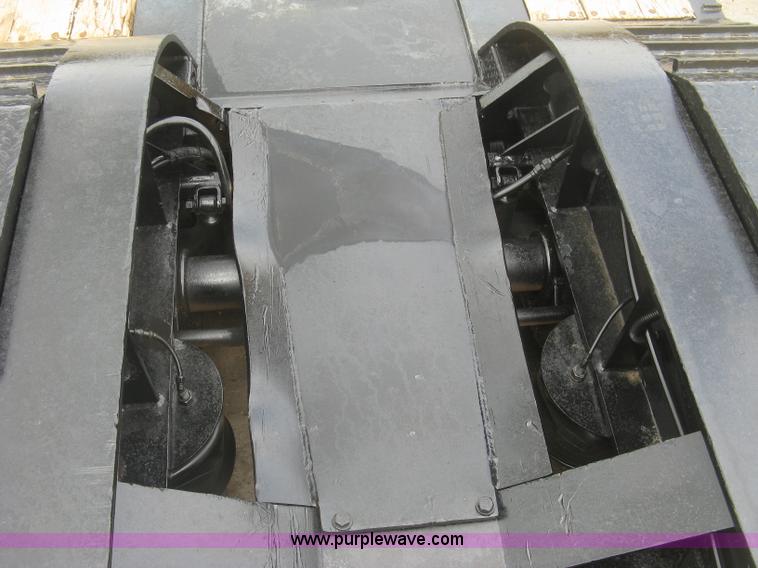 image for item L3827 1996 Fontaine TA50NGB lowboy equipment trailer