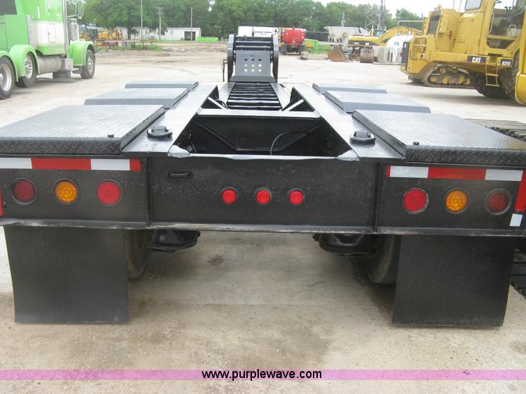 image for item L3827 1996 Fontaine TA50NGB lowboy equipment trailer