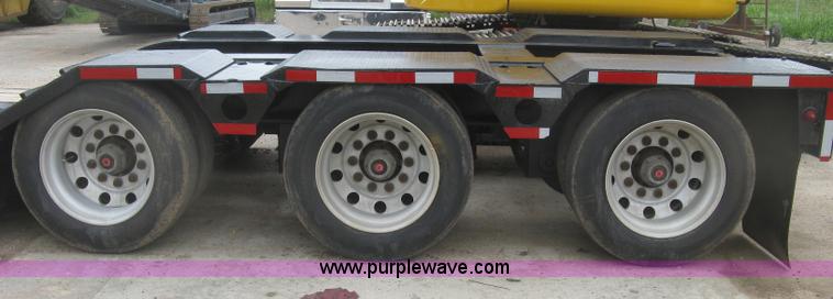 image for item L3827 1996 Fontaine TA50NGB lowboy equipment trailer