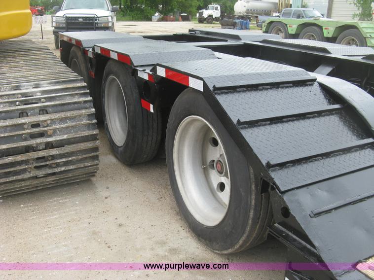 image for item L3827 1996 Fontaine TA50NGB lowboy equipment trailer