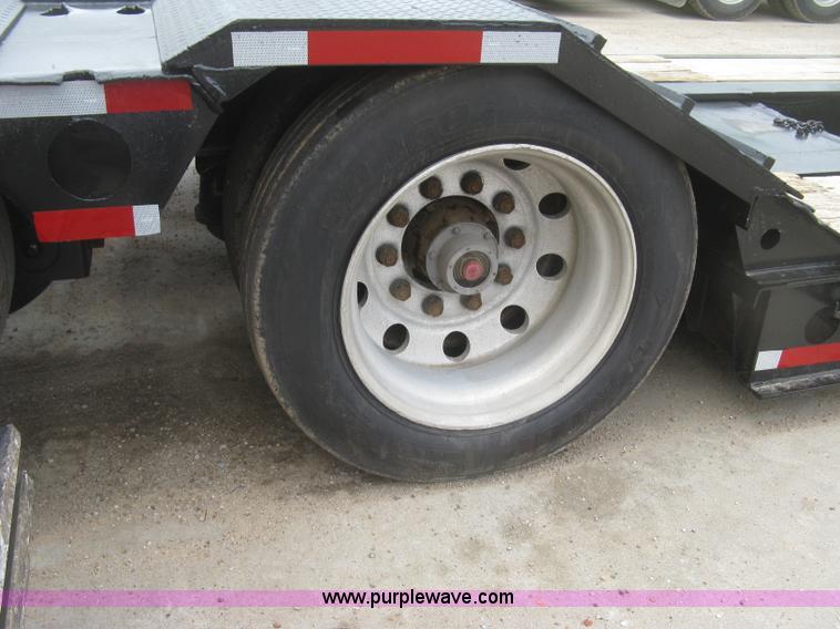 image for item L3827 1996 Fontaine TA50NGB lowboy equipment trailer