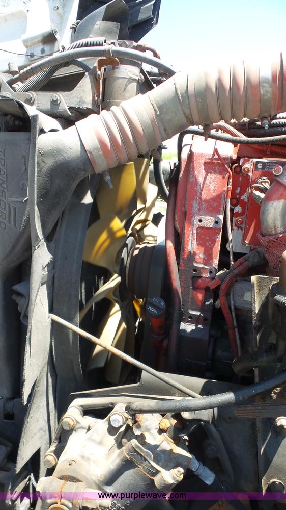 image for item L4808 2007 Kenworth T600 semi truck