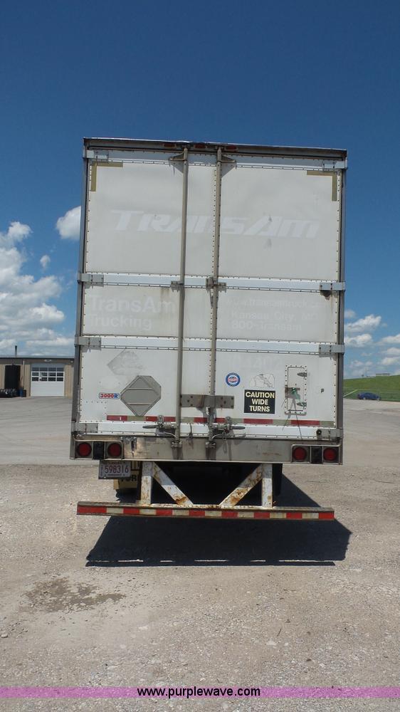 image for item L4810 2002 Utility refrigerated van trailer