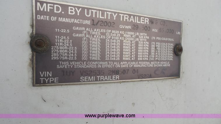 image for item L4810 2002 Utility refrigerated van trailer