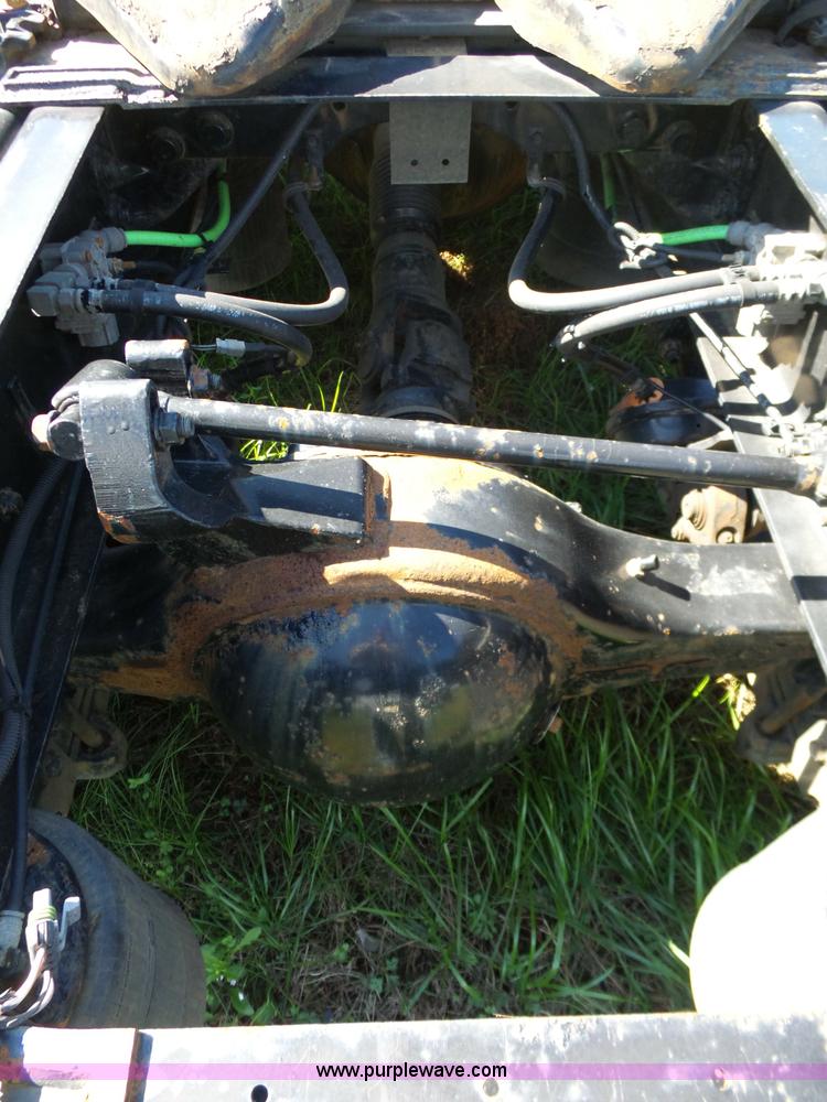 image for item L5801 2010 International ProStar semi truck